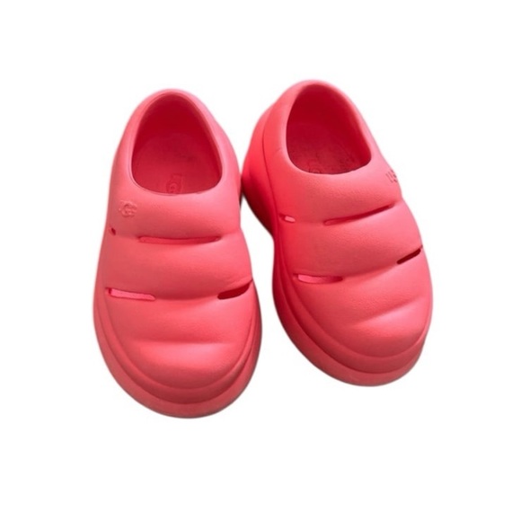 UGG Sport Yeah Clogs platform Waterproof Pink Girls Size 9 - Picture 1 of 7